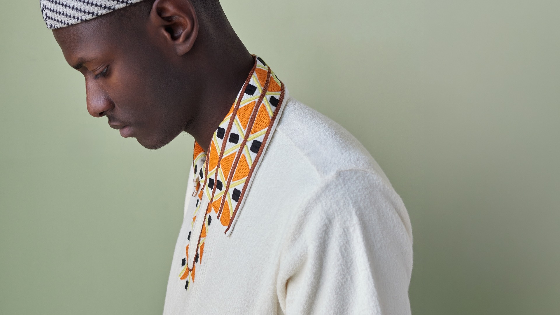 Bold hand embroidery | Jupe by Jackie